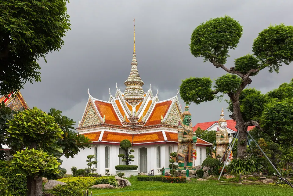 Wat Arun — Temple of Dawn