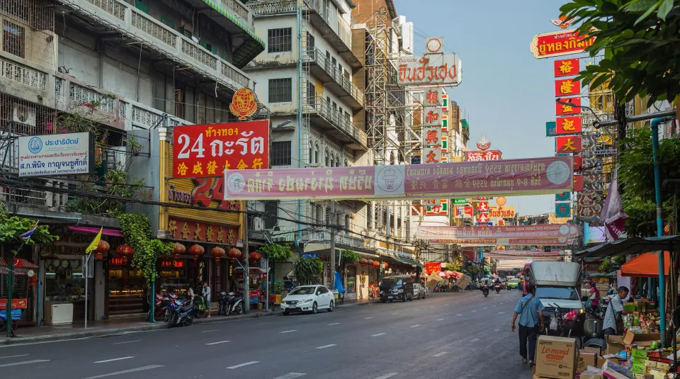 Yaowarat — Chinatown