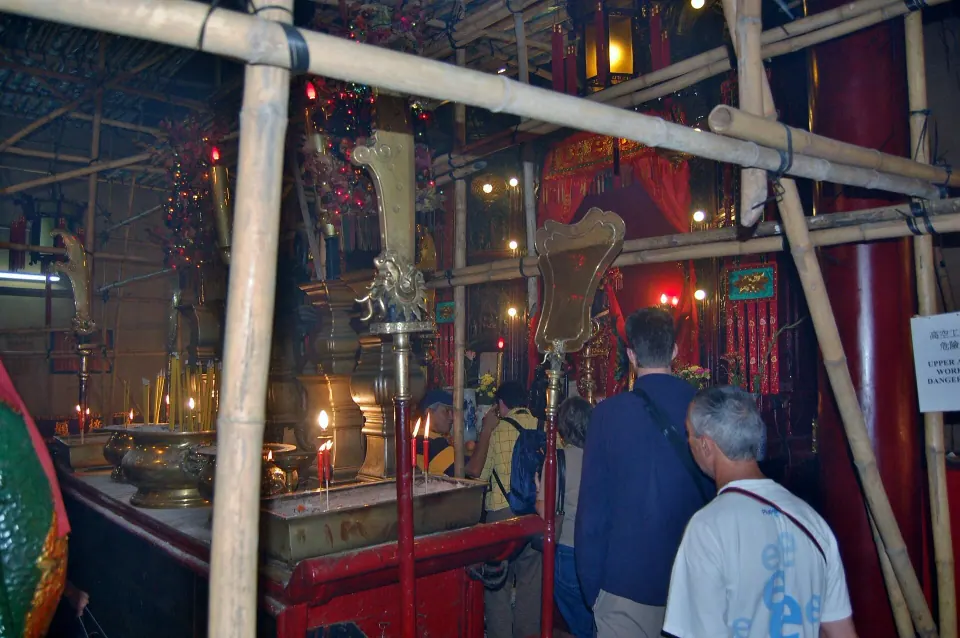 Man Mo Temple