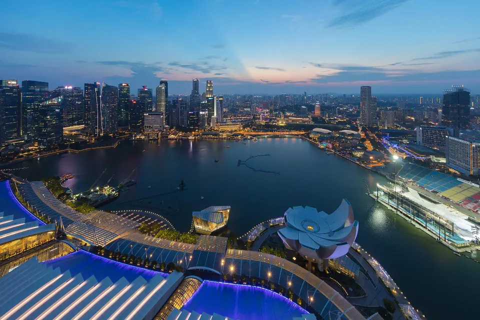 Singapore 10